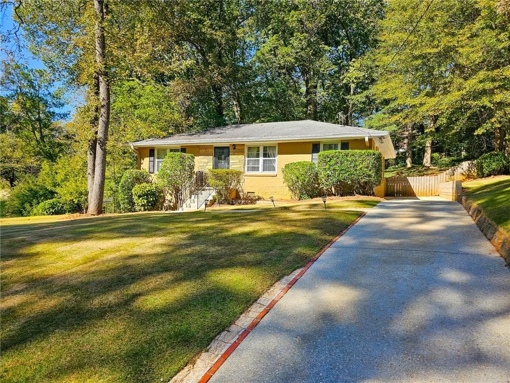 990 Willivee Drive, Decatur, GA 30033 — most recent listing photo