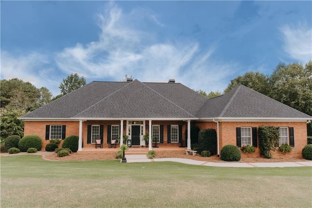 4541 Montclair Circle, Gainesville, GA 30506 — most recent listing photo