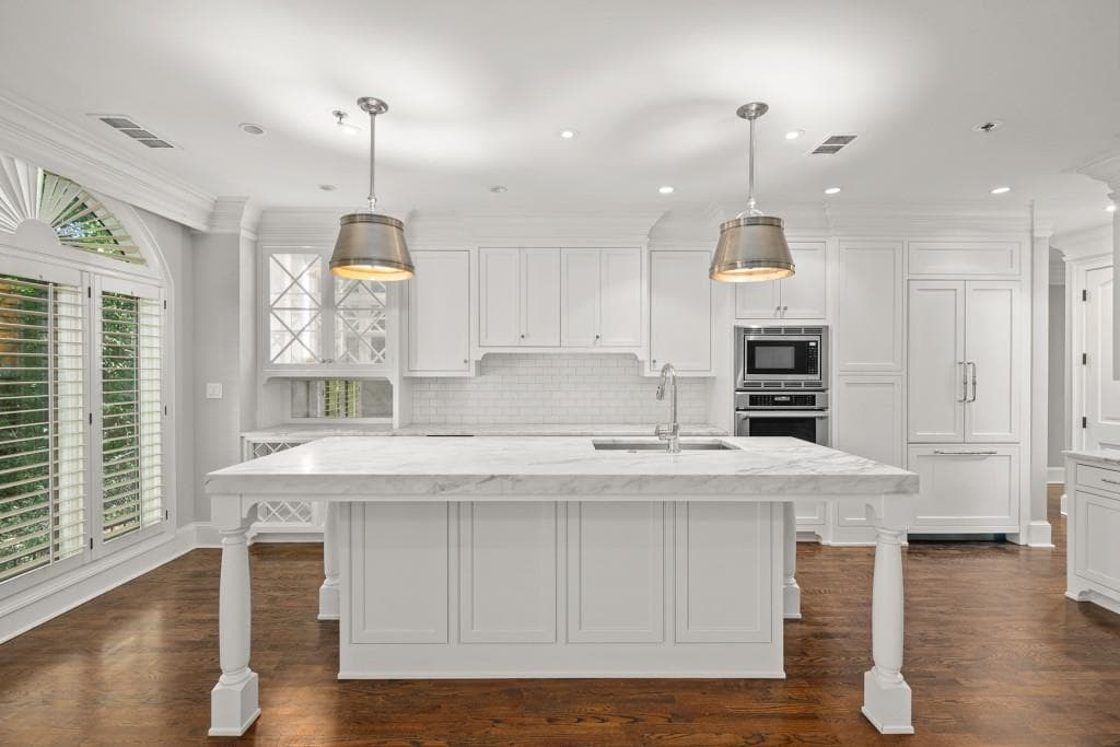 2960 S Pharr Court N2, Atlanta, GA 30305 — most recent listing photo