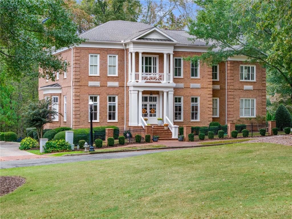 3156 E Addison Drive, Alpharetta, GA 30022 — most recent listing photo