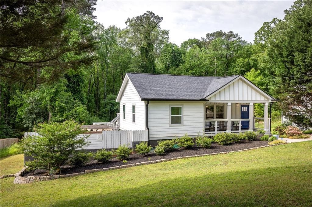 3 bedroom, 3 bathroom, 1,650 sq ft single family residence sold at 1711 Terry Mill Road, Atlanta, GA 30316