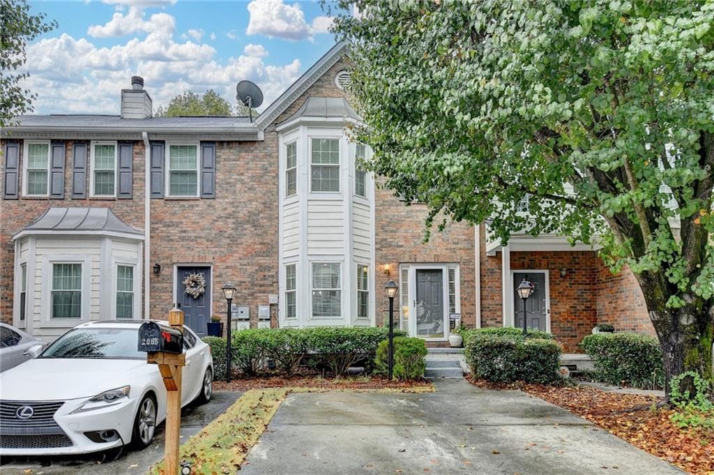 2066 PINNACLE POINTE Drive, Norcross, GA 30071 — most recent listing photo