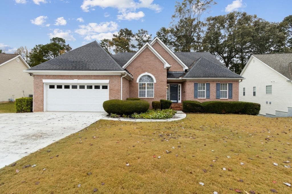2422 Oak Bluff Drive, Dacula, GA 30019 — most recent listing photo