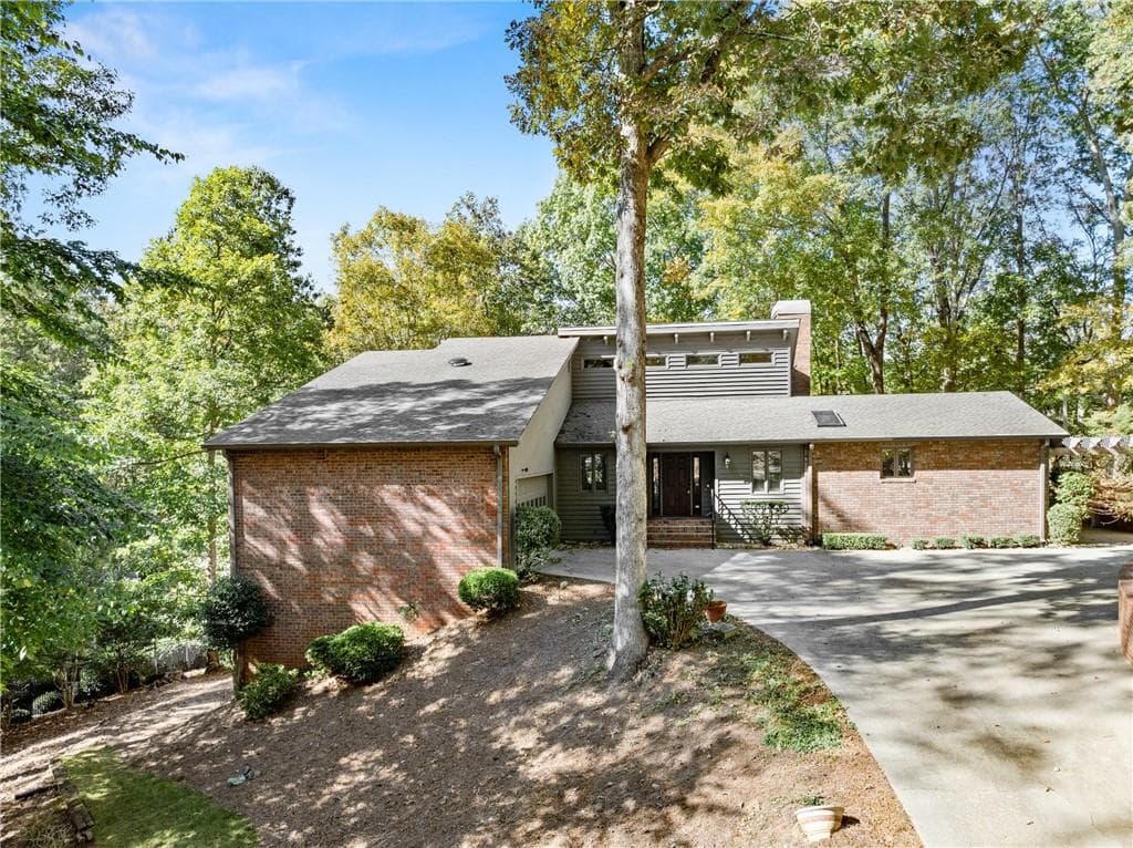 3629 Lantern Drive, Gainesville, GA 30504 — most recent listing photo