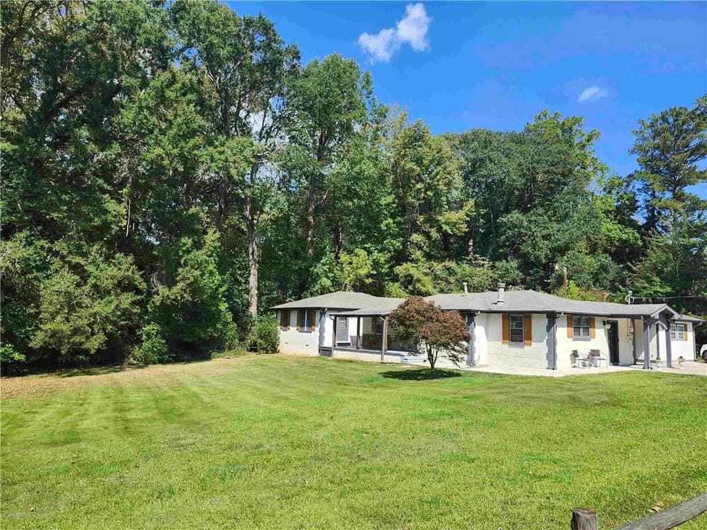 135 CAROLE Drive, Oxford, GA 30054 — most recent listing photo