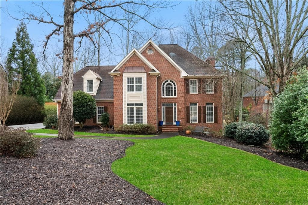 5 bedroom, 5 bathroom, 4,508 sq ft single family residence sold at 2883 Observation Point, Marietta, GA 30064
