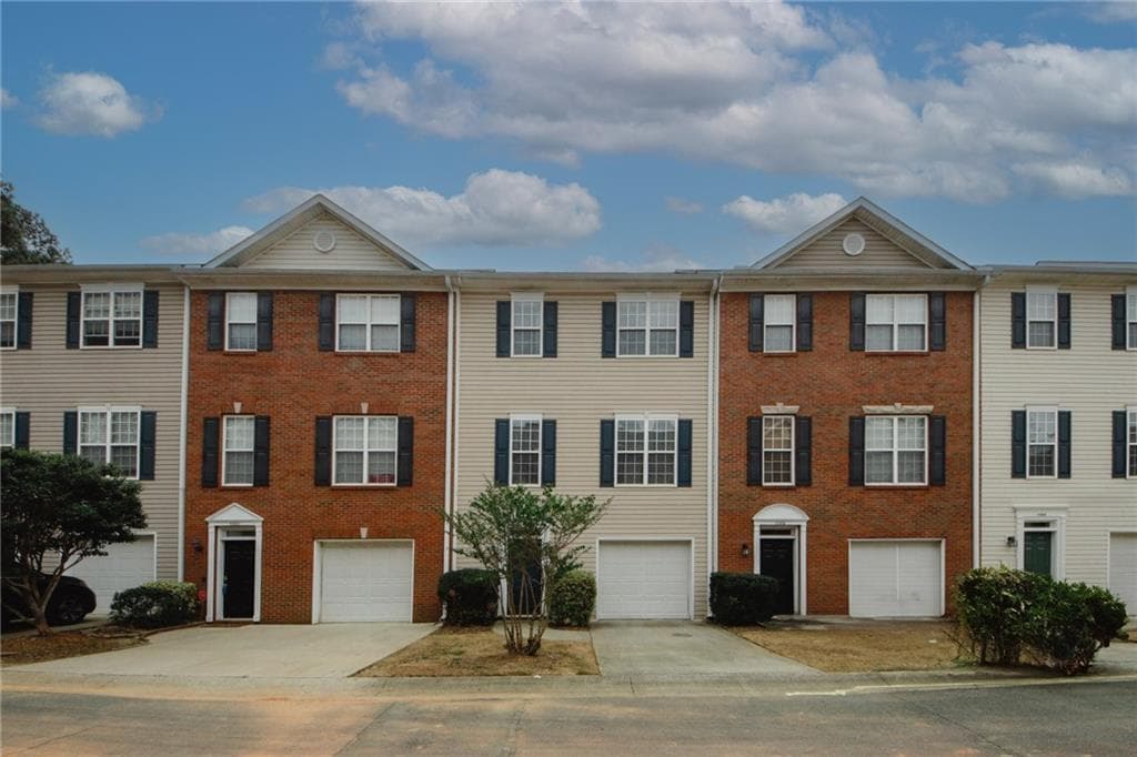 5364 Hickory Knoll, Norcross, GA 30071 — most recent listing photo