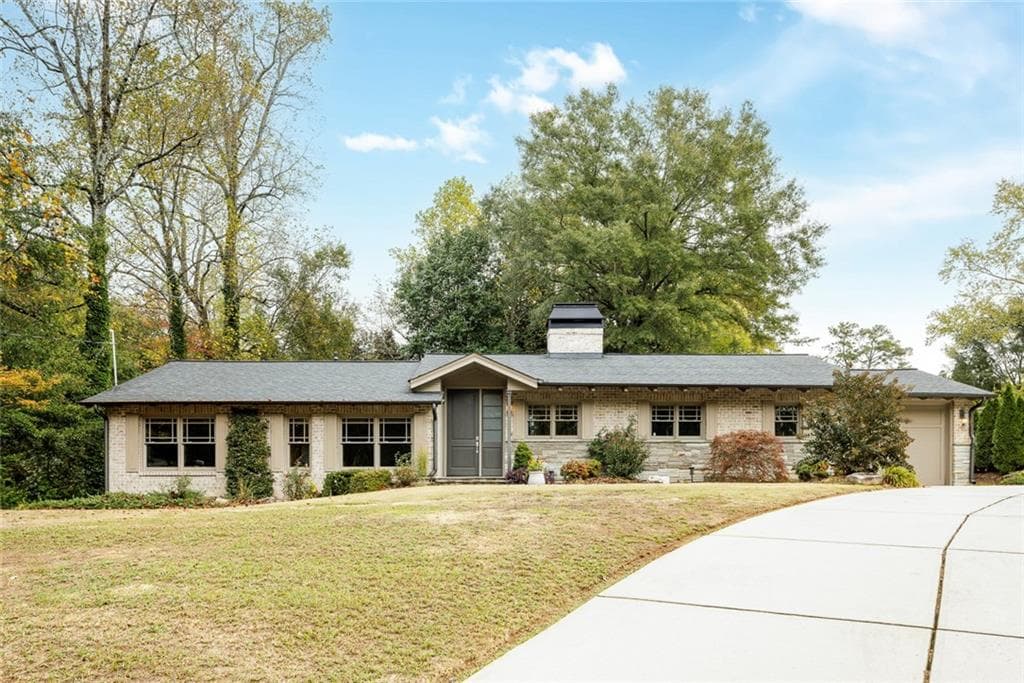 6335 Cherry Tree Lane, Sandy Springs, GA 30328 — most recent listing photo