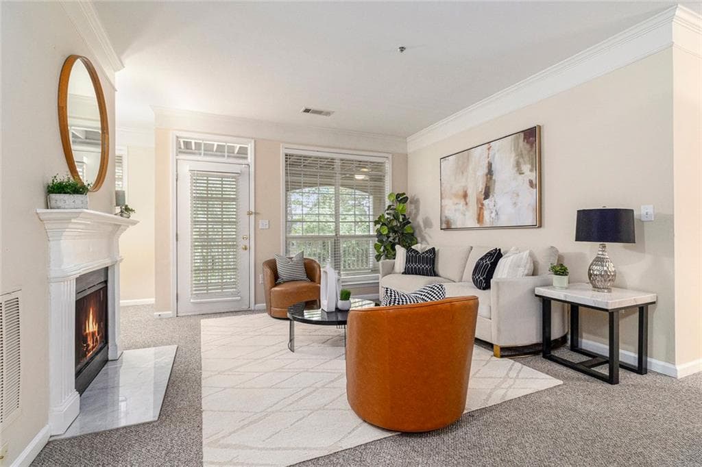 925 Sandringham Drive, Alpharetta, GA 30004 — most recent listing photo