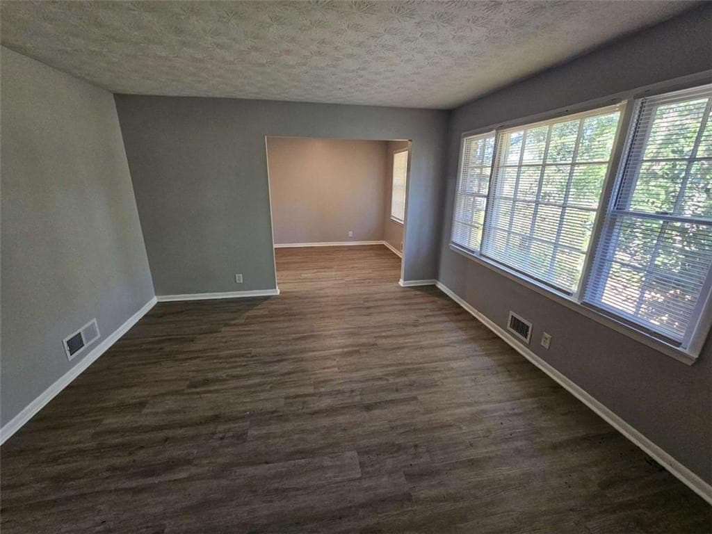 3 bedroom, 2 bathroom, 1,777 sq ft single family residence for sale at 2858 Davidson Drive, Lithonia, GA 30058 — photo 3