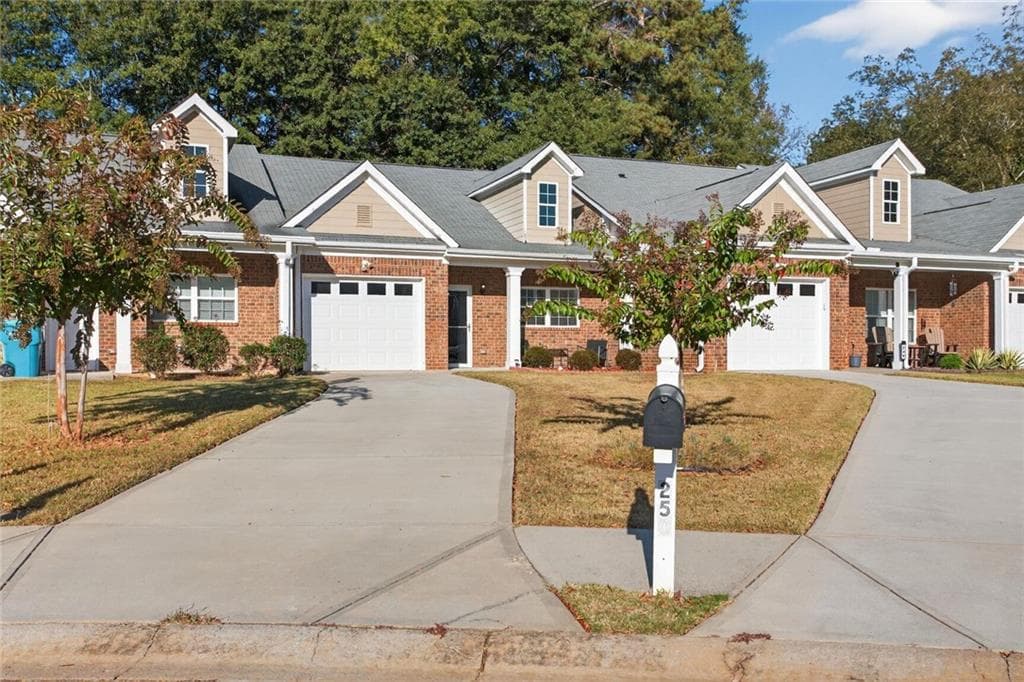 250 Rosenwald Lane, Hampton, GA 30228 — most recent listing photo