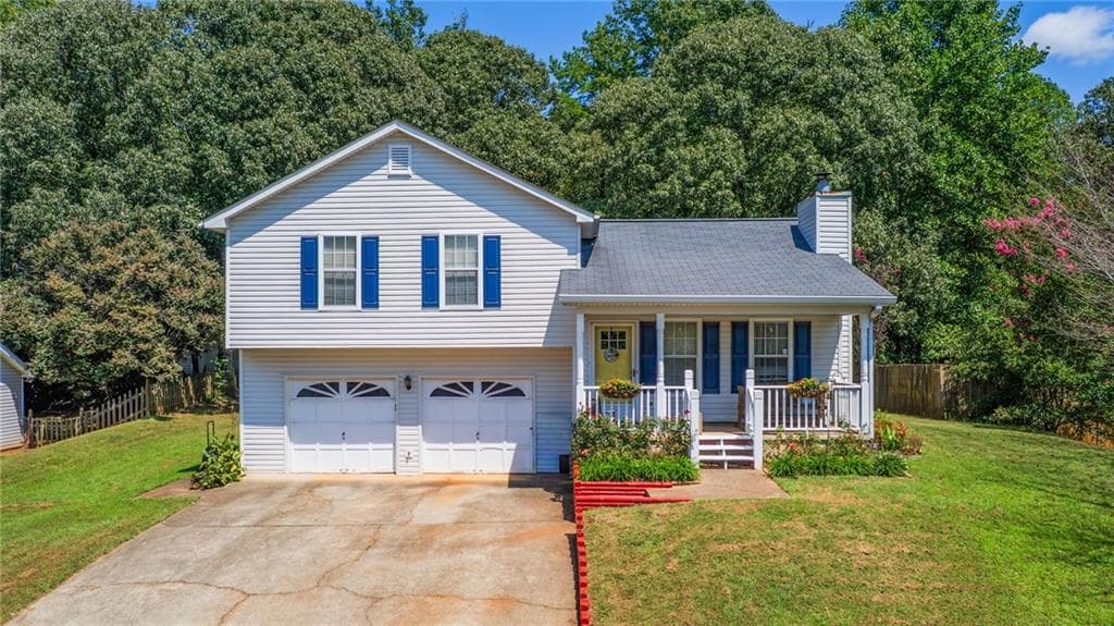 5306 Highpoint Road, Flowery Branch, GA 30542 — most recent listing photo
