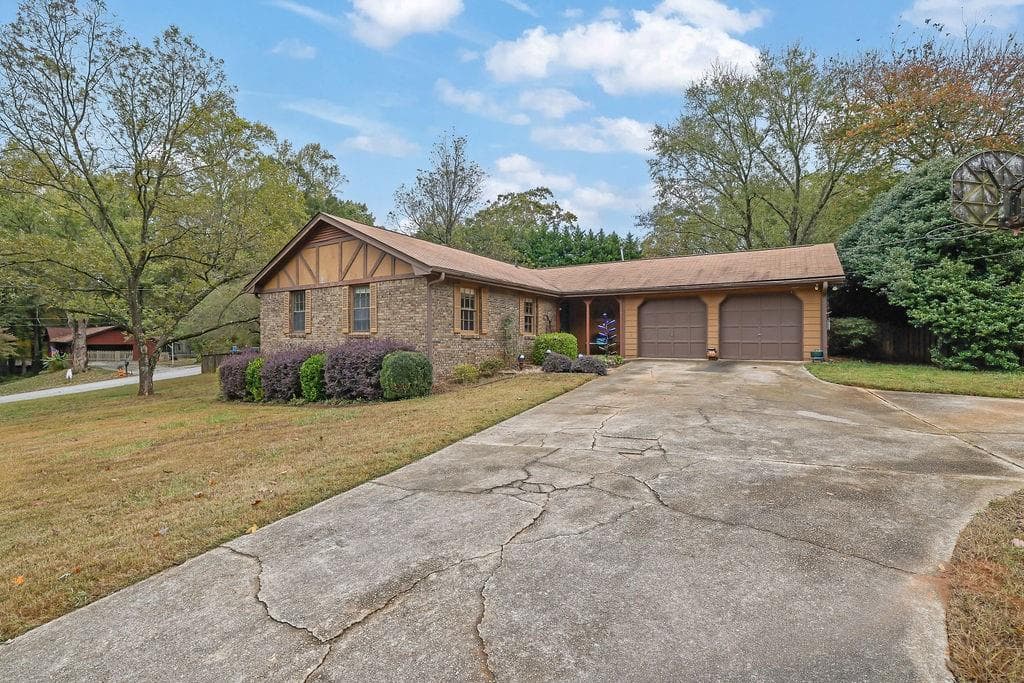248 Kettlewood Drive, Lilburn, GA 30047 — most recent listing photo