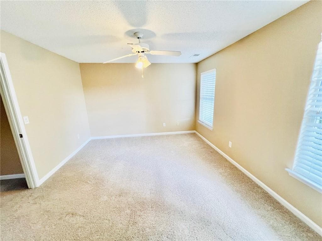 2 bedroom, 3 bathroom, 1,482 sq ft townhouse for sale at 98 Eagle Glen Drive, Cartersville, GA 30121 — photo 10