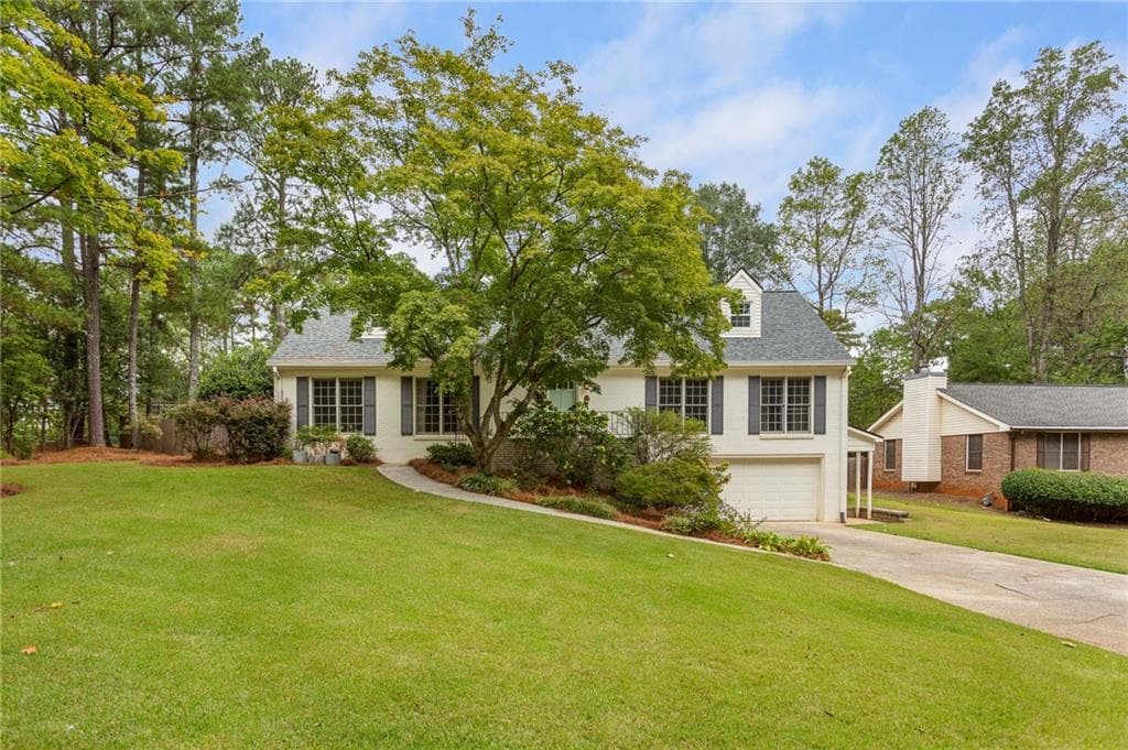 1375 Mosswood Lane, Smyrna, GA 30082 — most recent listing photo