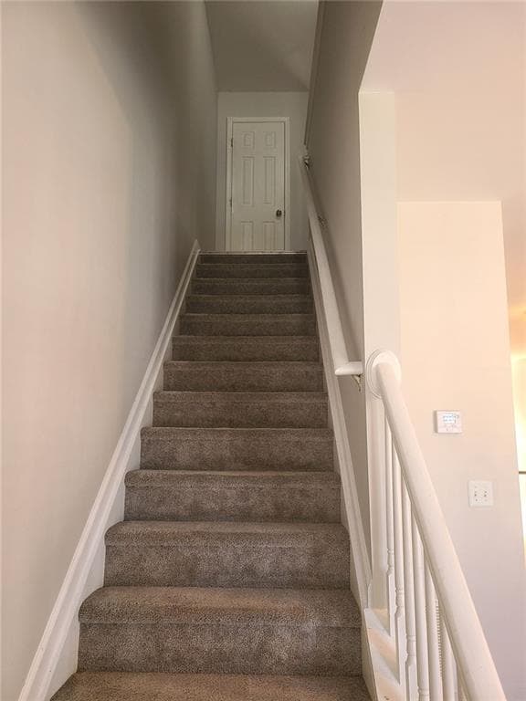 3 bedroom, 3 bathroom, 1,634 sq ft townhouse for sale at 3267 MILL SPRINGS Circle, Buford, GA 30519 — photo 8