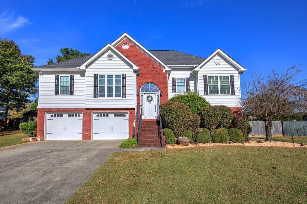 190 Woodford Way, Calhoun, GA 30701 — most recent listing photo