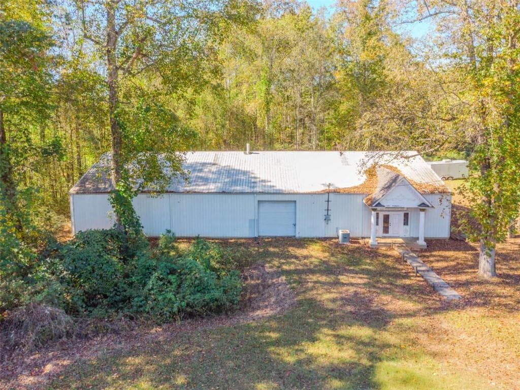 other under contract at 621 Loganville Highway, Winder, GA 30680 — photo 6