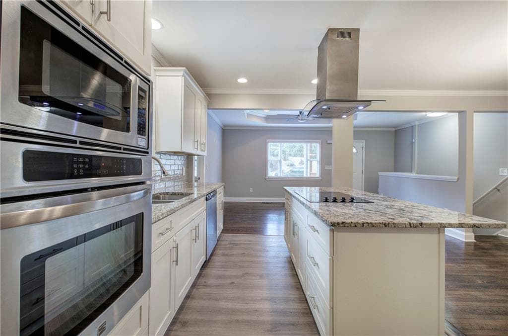 4 bedroom, 3 bathroom, 2,198 sq ft single family residence under contract at 1204 Westridge Road, Atlanta, GA 30311 — photo 8