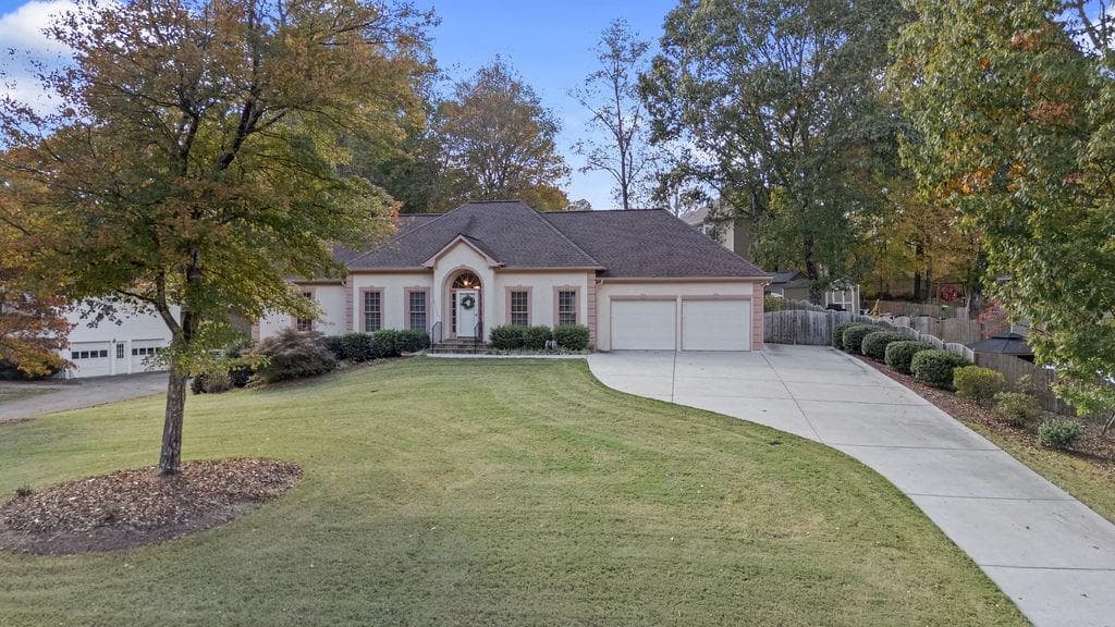 427 Picketts Lake Drive, Acworth, GA 30101 — most recent listing photo