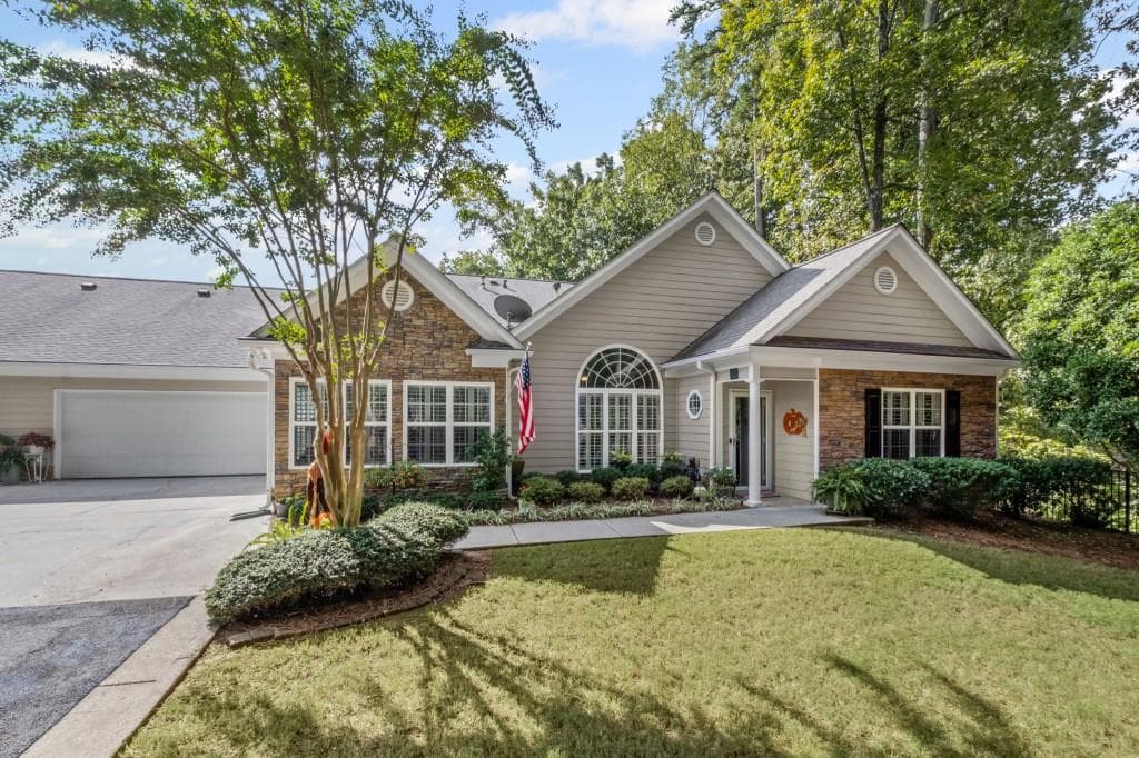 226 Hames Road 405, Woodstock, GA 30188 — most recent listing photo