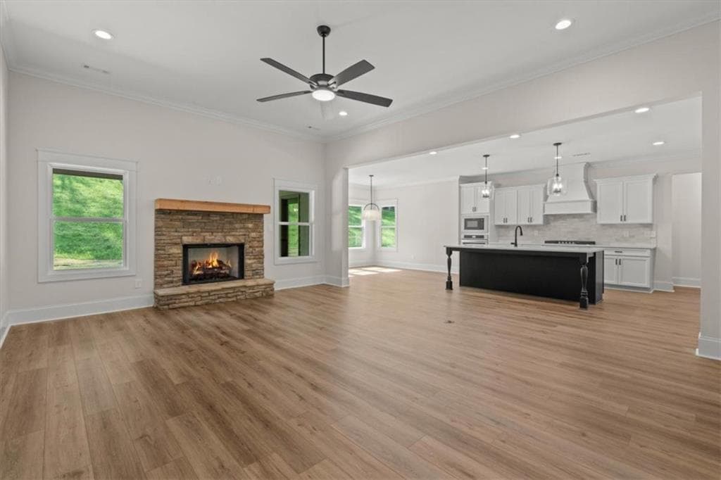 6 bedroom, 5 bathroom, 4,215 sq ft single family residence for sale at 133 West Lake Boulevard, Carrollton, GA 30116 — photo 10