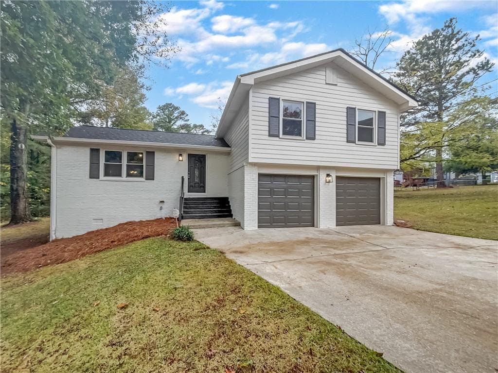 2067 Wellborn Close, Lithonia, GA 30058 — most recent listing photo