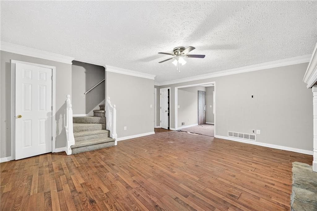 3 bedroom, 2 bathroom, 1,619 sq ft single family residence under contract at 1978 Winding Creek Lane, Marietta, GA 30064 — photo 6