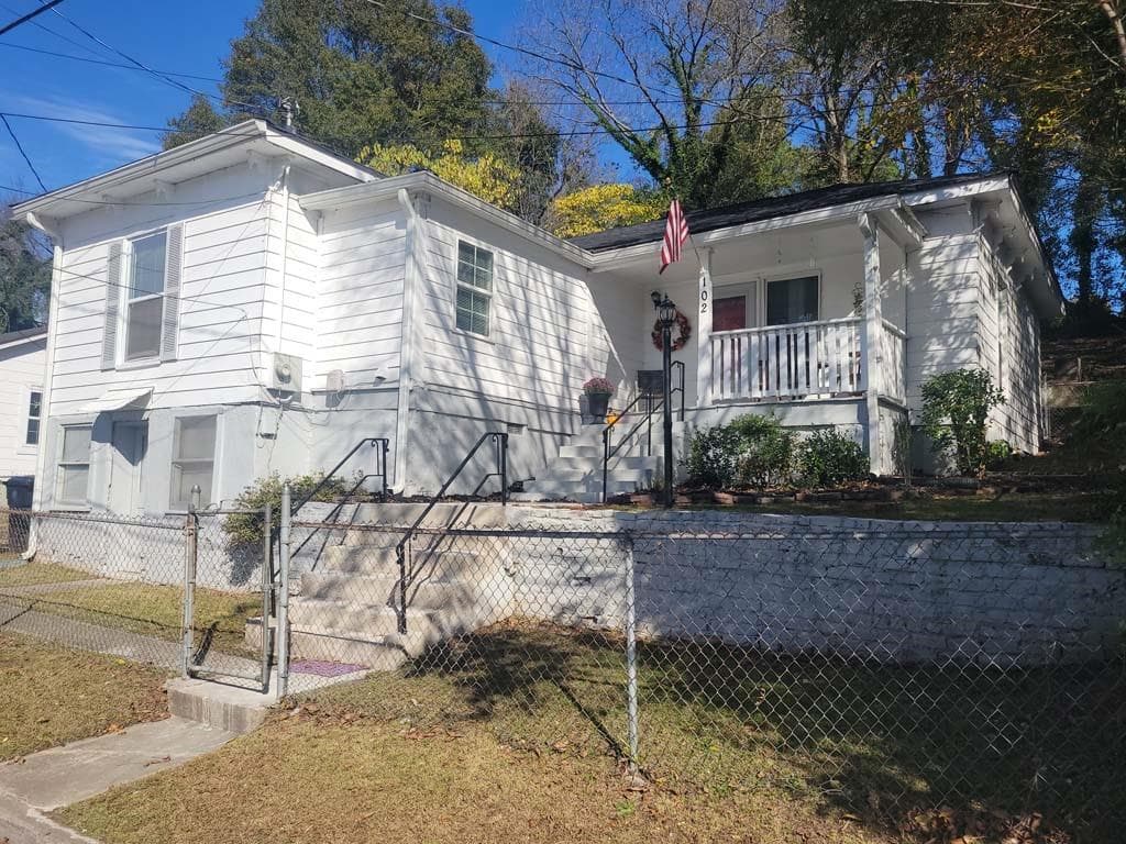 102 Smith St, Rome, GA 30161 — most recent listing photo