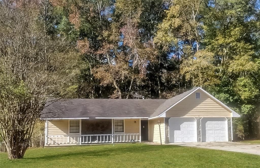 9409 Forest Knoll Drive, Jonesboro, GA 30238 — most recent listing photo