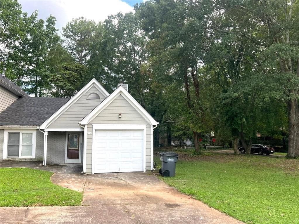 8114 Woodlake Drive, Riverdale, GA 30274 — most recent listing photo