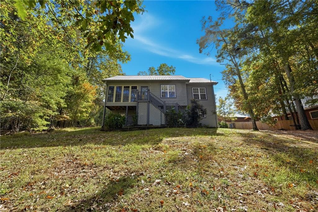 4 bedroom, 3 bathroom, 2,270 sq ft single family residence for sale at 383 Acadia Drive, Ellijay, GA 30540 — photo 2