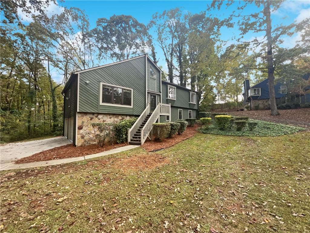 3298 Drummond Drive, Stone Mountain, GA 30087 — most recent listing photo