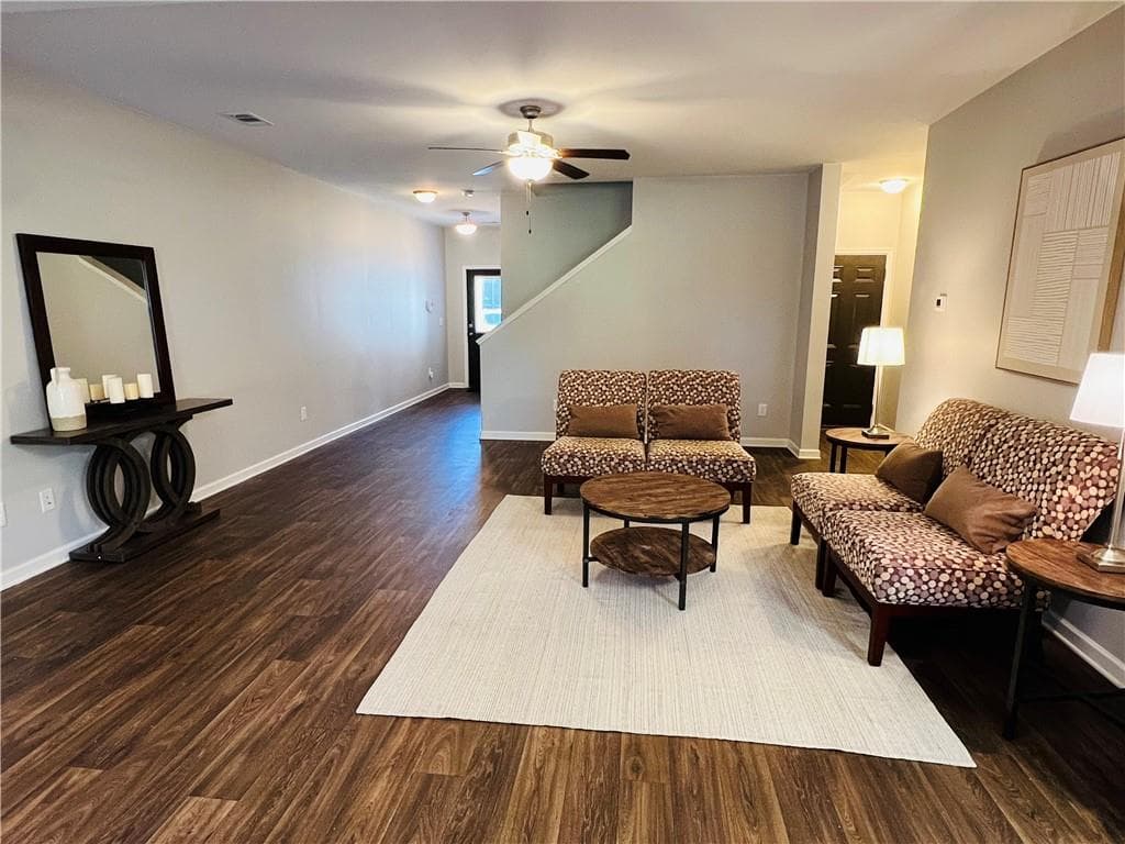 3 bedroom, 3 bathroom, 2,043 sq ft condominium for sale at 52 Wisteria Court, Winder, GA 30680 — photo 8