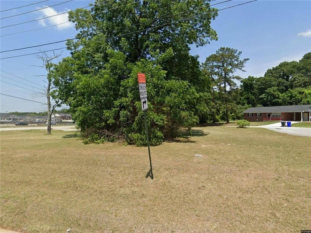 other under contract at 988 Huff Street, Conyers, GA 30012