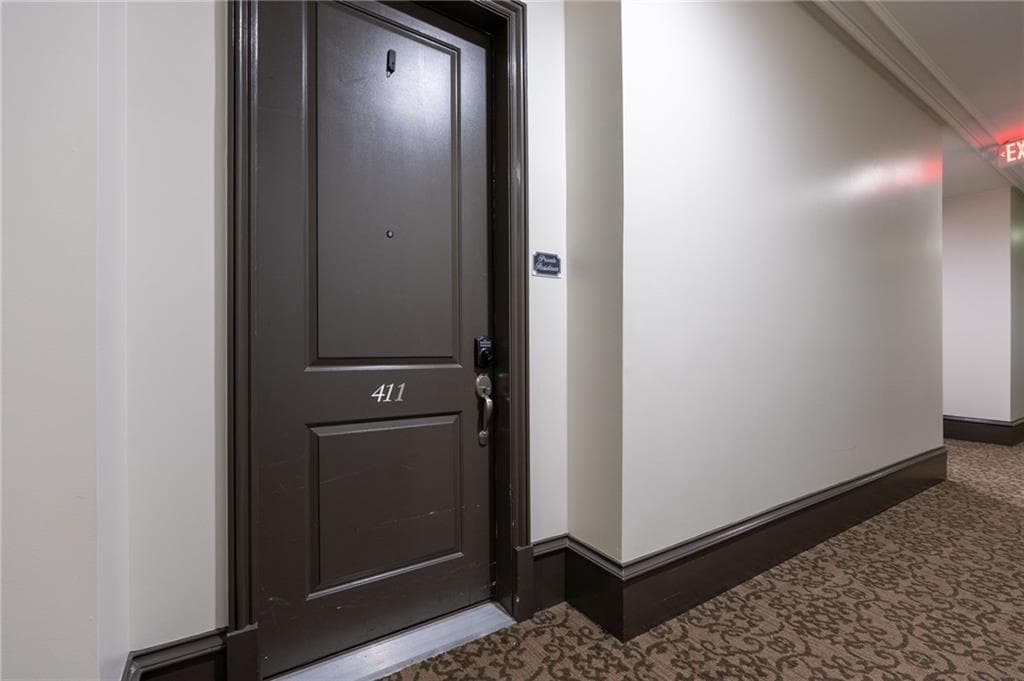 1 bedroom, 1 bathroom, 891 sq ft condominium for sale at 360 Chambers Street 411, Woodstock, GA 30188 — photo 6