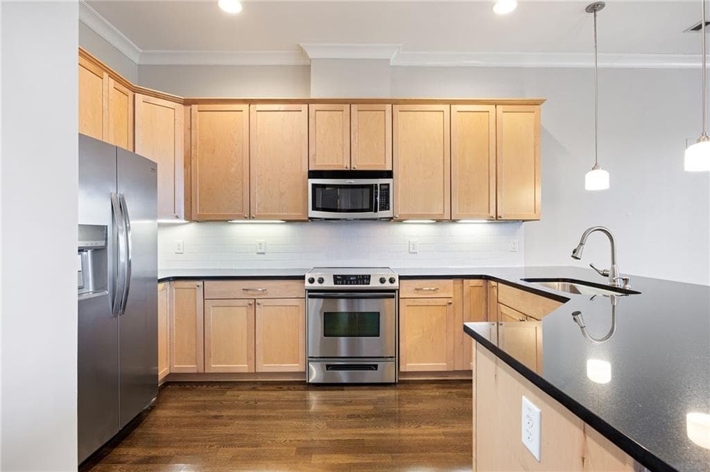 1 bedroom, 1 bathroom, 891 sq ft condominium for sale at 360 Chambers Street 411, Woodstock, GA 30188 — photo 8