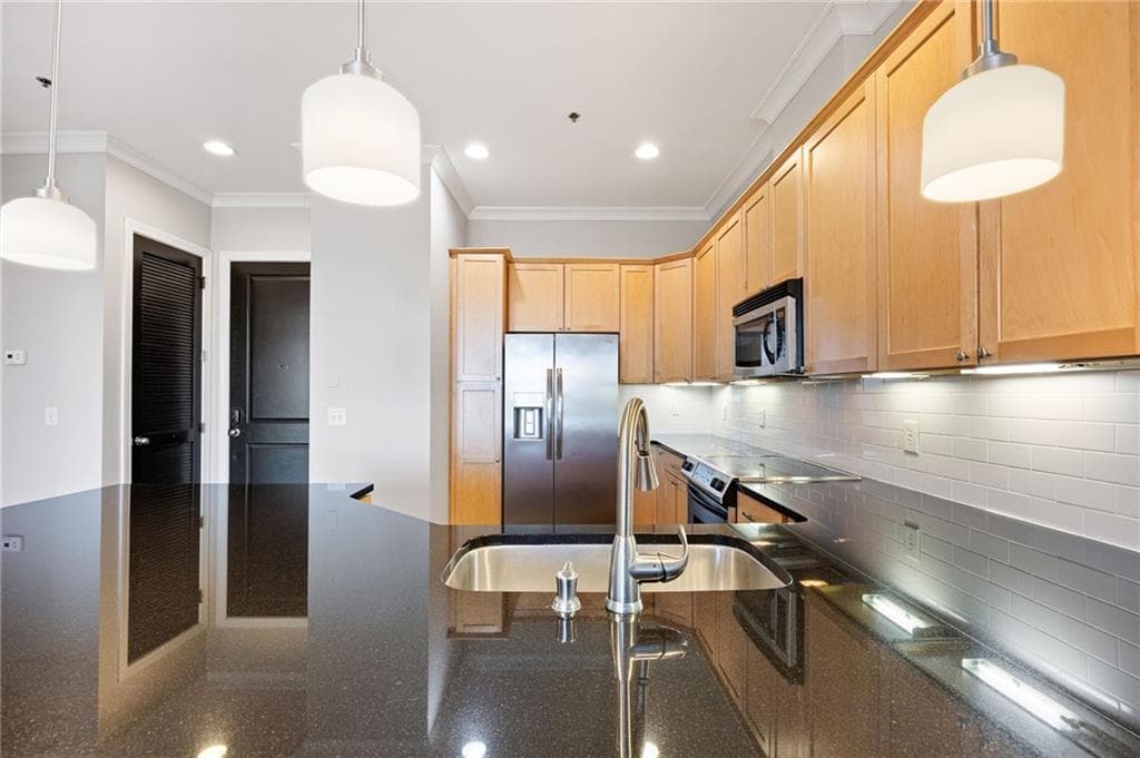 1 bedroom, 1 bathroom, 891 sq ft condominium for sale at 360 Chambers Street 411, Woodstock, GA 30188 — photo 9