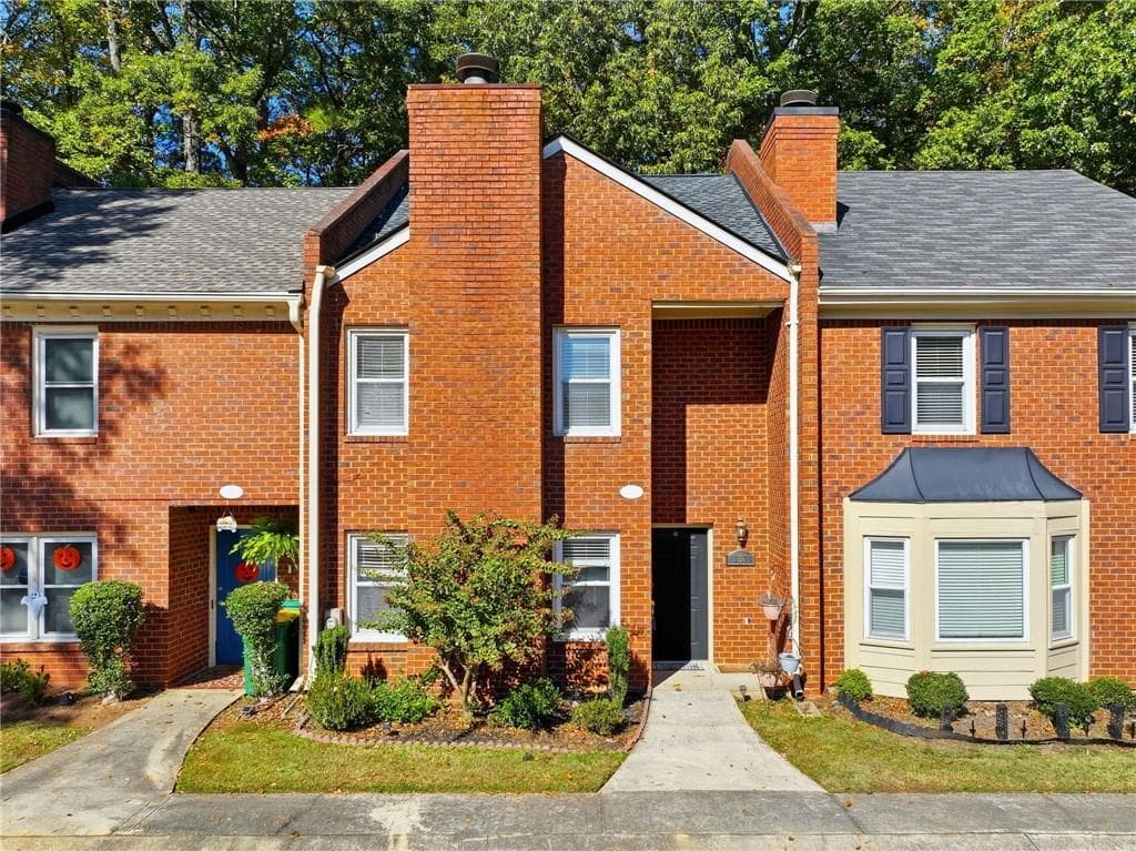 3153 Corner Oak Drive, Peachtree Corners, GA 30071 — most recent listing photo