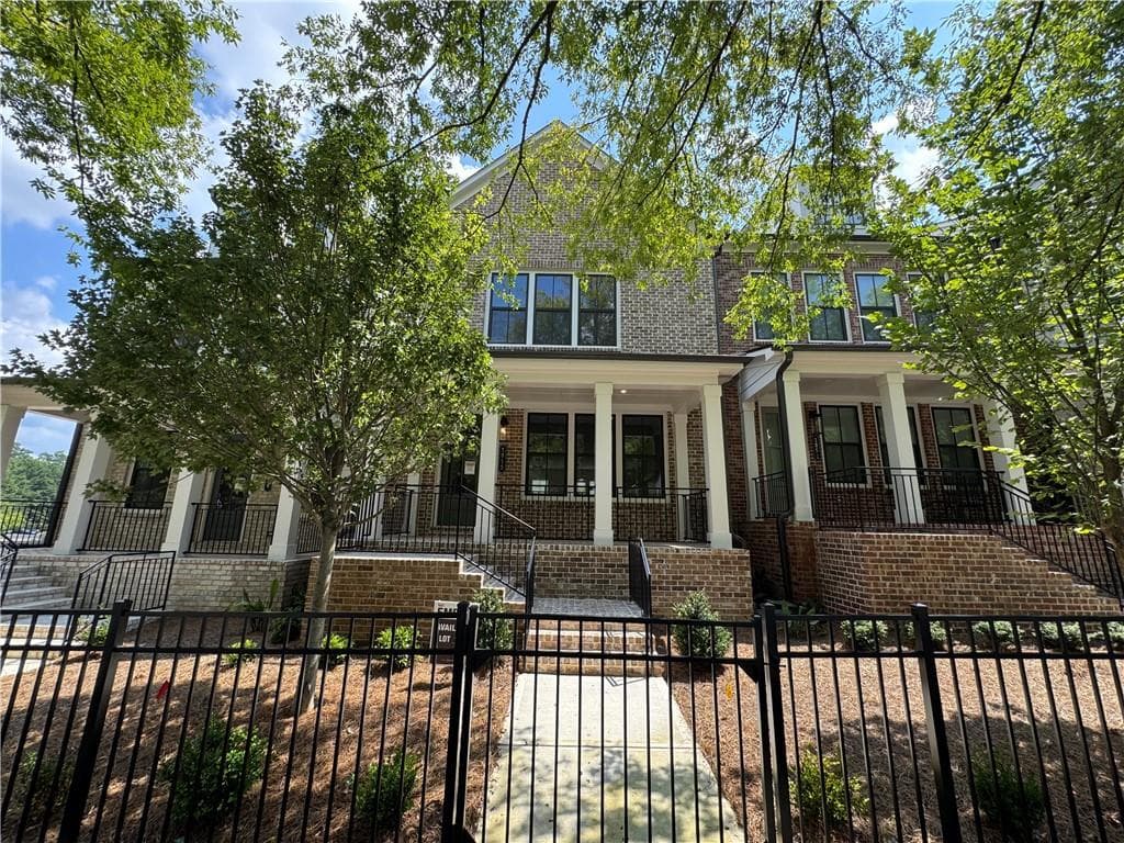 1055 Dryden Lane 10, Brookhaven, GA 30319 — most recent listing photo