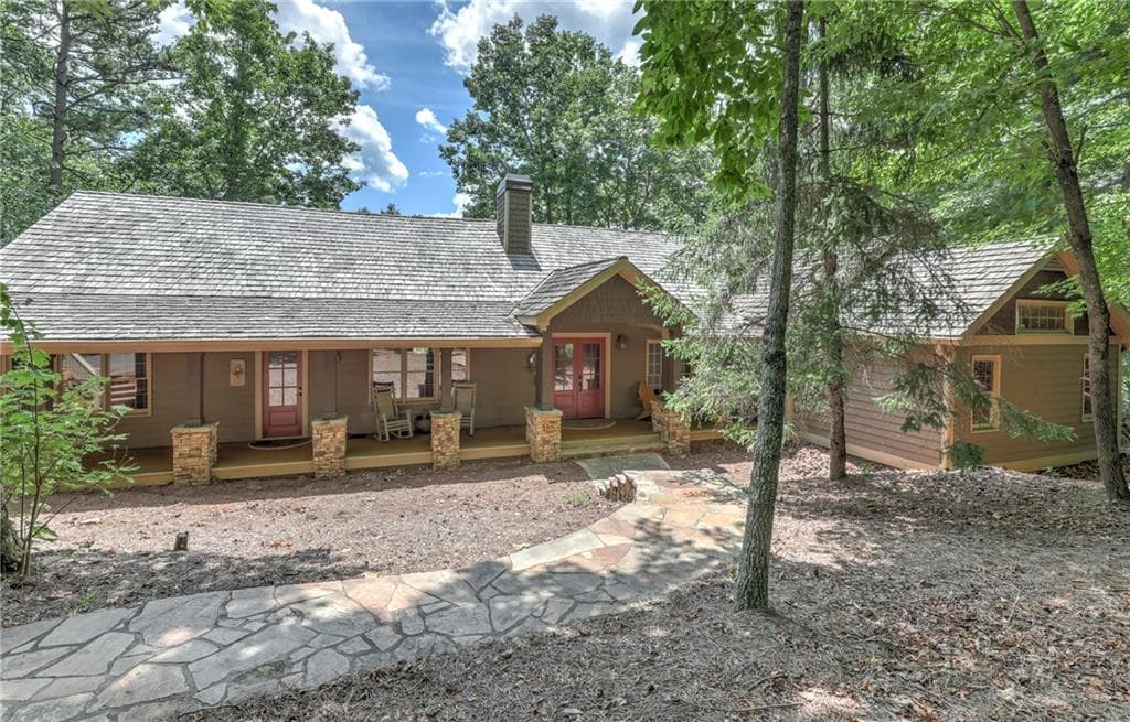 4 bedroom, 4 bathroom, 4,355 sq ft single family residence for sale at 369 Indian Pipe Drive, Jasper, GA 30143 — photo 3