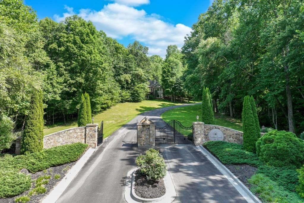 other sold at 2412 Fodder Creek Mill Drive, Hiawassee, GA 30546