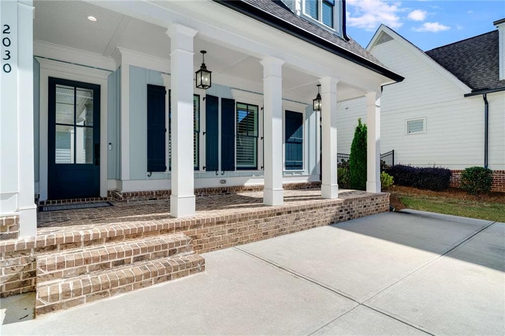 5 bedroom, 6 bathroom, 3,985 sq ft single family residence for sale at 2030 Greenleffe Drive, Statham, GA 30666 — photo 6