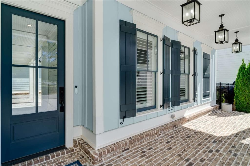 5 bedroom, 6 bathroom, 3,985 sq ft single family residence for sale at 2030 Greenleffe Drive, Statham, GA 30666 — photo 7