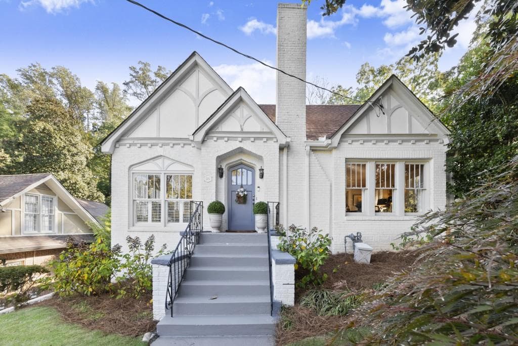 3 bedroom, 2 bathroom, 1,771 sq ft single family residence sold at 1261 Stillwood Drive, Atlanta, GA 30306