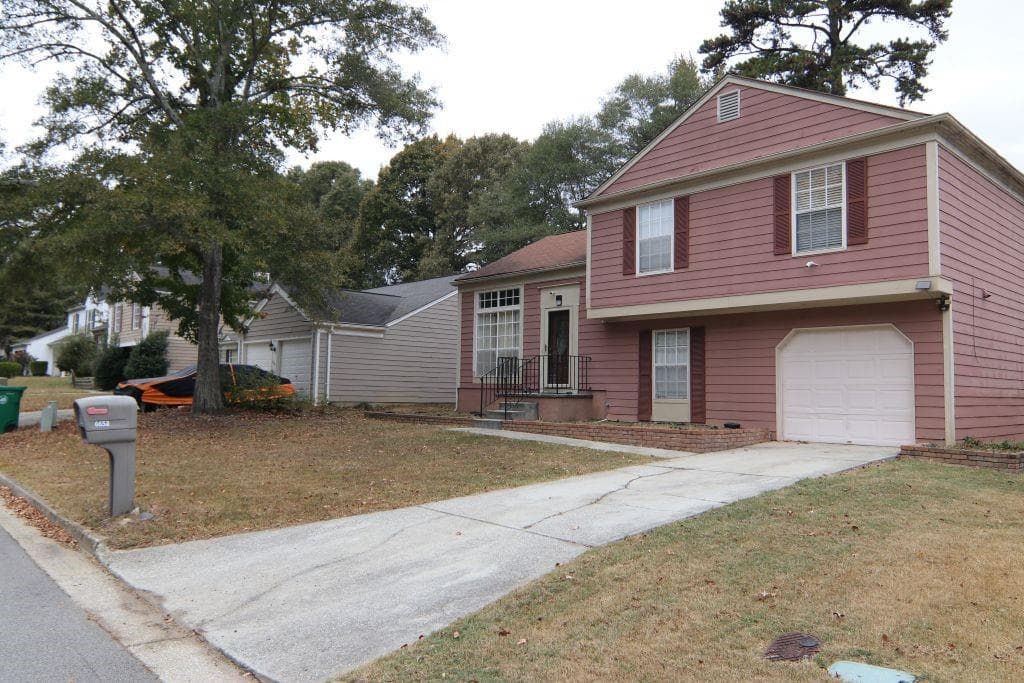 6653 Eastbriar Drive