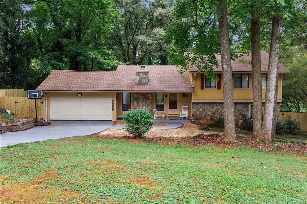 5002 Abbey Lane, Lilburn, GA 30047 — most recent listing photo