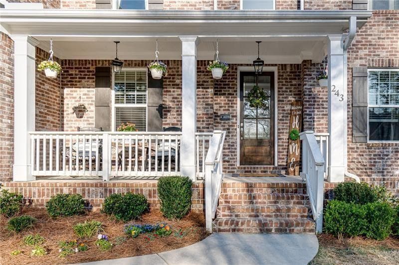 5 bedroom, 5 bathroom, 5,730 sq ft single family residence for sale at 243 Harmony Lake Drive, Canton, GA 30115 — photo 3
