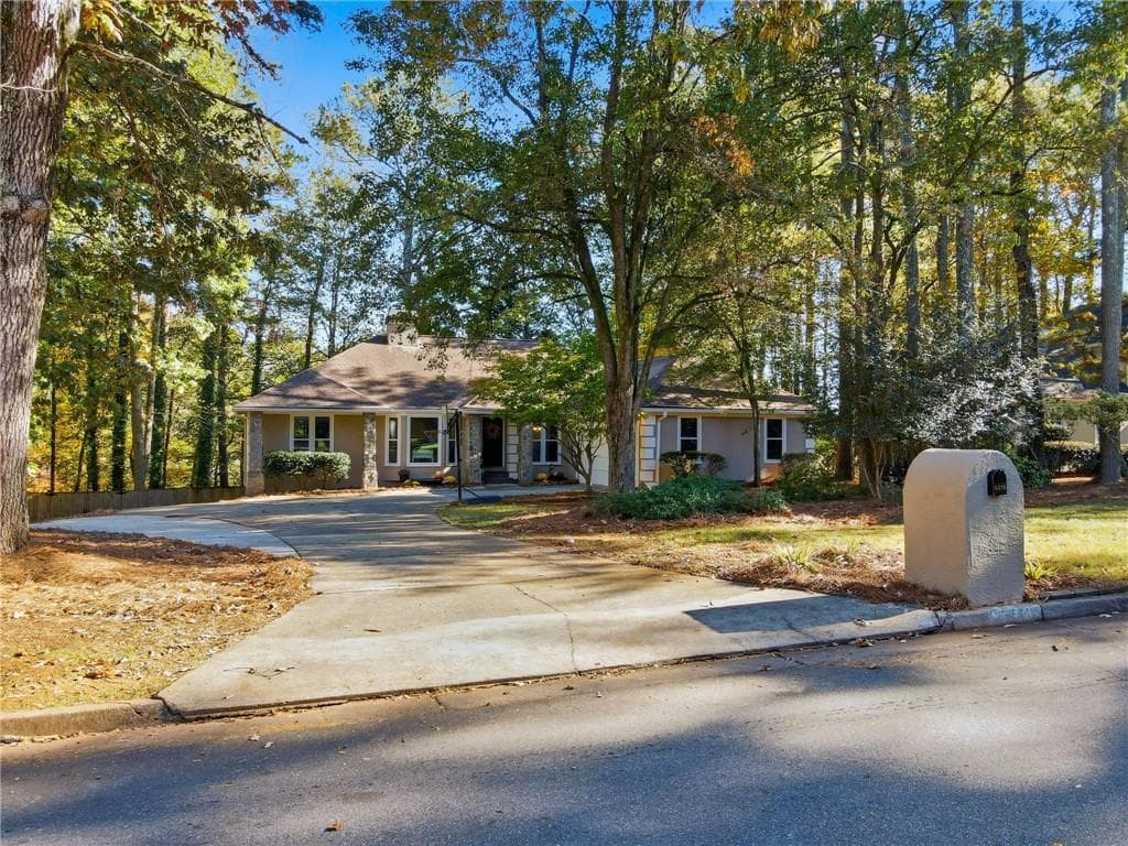 5170 Cameron Forest Parkway, Johns Creek, GA 30022 — most recent listing photo