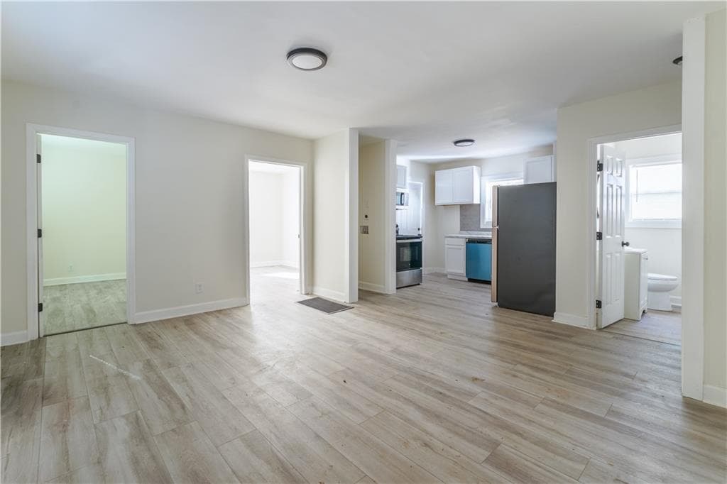 4 bedroom, 2 bathroom, 1,150 sq ft single family residence for sale at 1365 Campbellton Road, Atlanta, GA 30310 — photo 5